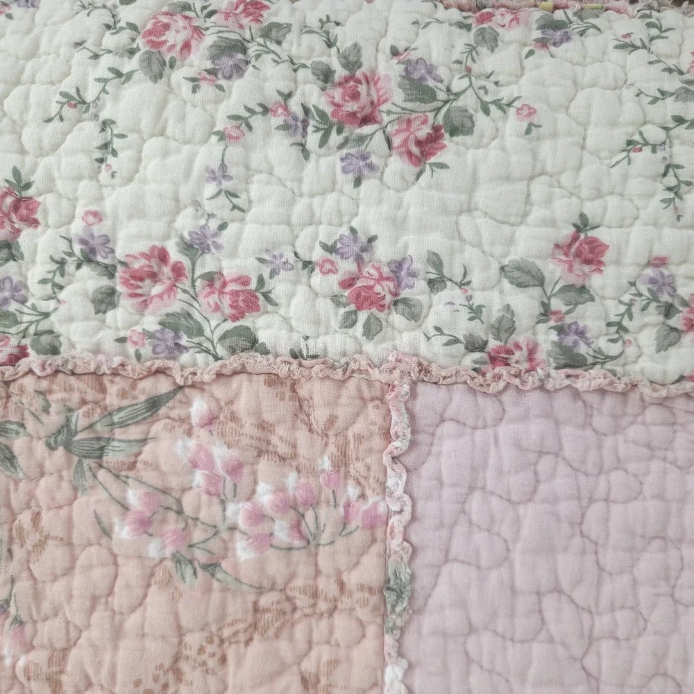 Patchwork Rag Quilt XL Queen Pink Floral Cotton Reversible Shabby Cottage 91x99